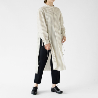 着用イメージ(WHITE×NAVY、モデル身長:162cm) 着用イメージ(WHITE×NAVY、モデル身長:162cm)