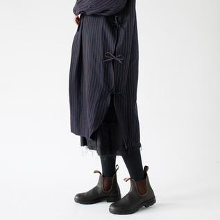 スリップやスカートとのレイヤードを楽しんでも(NAVY×BROWN) スリップやスカートとのレイヤードを楽しんでも(NAVY×BROWN)