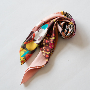 MANTERO シルクスカーフ (70×70)／MANTERO（マンテロ）｜愛着を持って