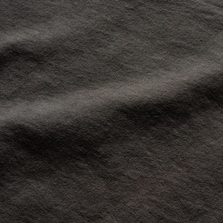 程よい厚みでシャリ感のある生地(GRAY)