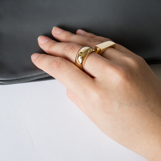 Ring／SOKO / Shop ZUTTO for the long lasting treasures.Explore