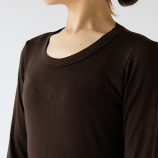 襟元(BROWN) 襟元(BROWN)