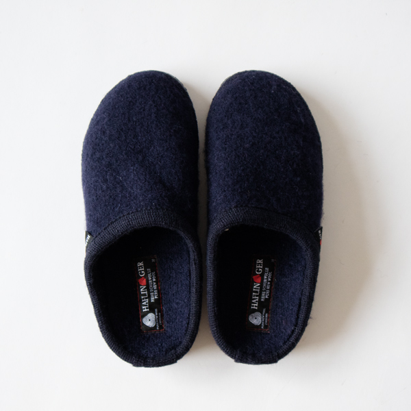 アッパーには、軽くてしなやかで丈夫なボイルドウールを使用 アッパーには、軽くてしなやかで丈夫なボイルドウールを使用