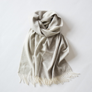 カシミヤマフラー Arran Semi (White×Silver Reversible) カシミヤマフラー Arran Semi (White×Silver Reversible)