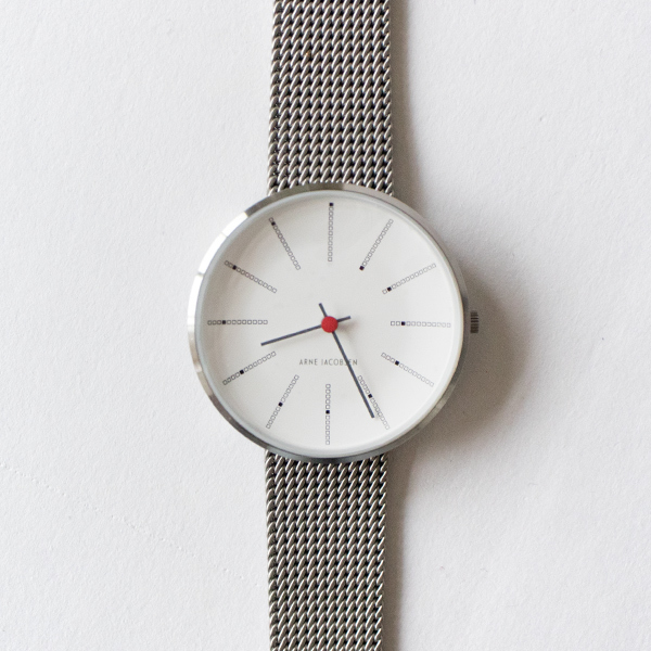 腕時計BANKERS WATCH FACE シルバーメッシュ （34mm）