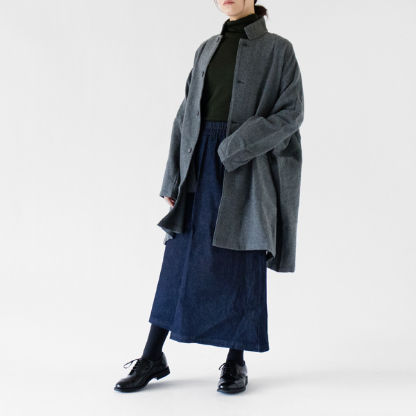 モデル身長:162cm(GREY) モデル身長:162cm(GREY)