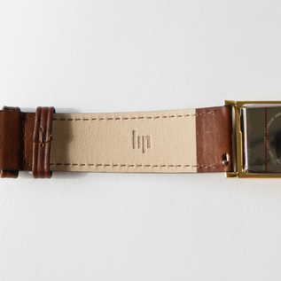 ロゴ(BROWN) ロゴ(BROWN)