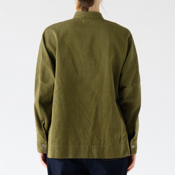 モデル身長：162cm(YELLOW GREEN)