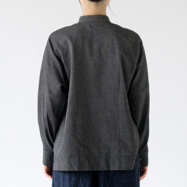 モデル身長：162cm(BLACK)