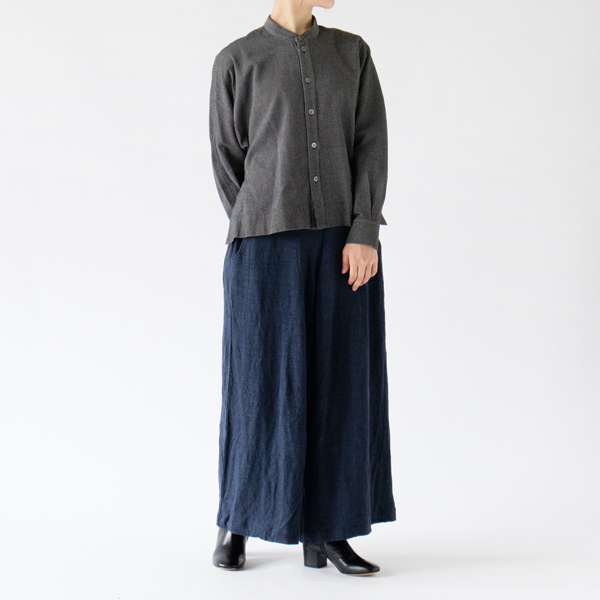 モデル身長：162cm(BLACK)