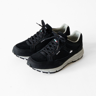 ハイスペック スニーカー BLACK