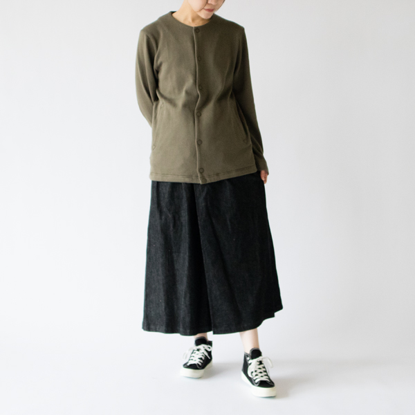 Khaki S（モデル身長：162cm）