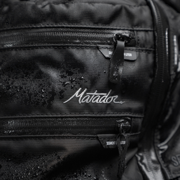 突然の雨や汚れにも強いUTSコーティングの耐水ナイロン 突然の雨や汚れにも強いUTSコーティングの耐水ナイロン