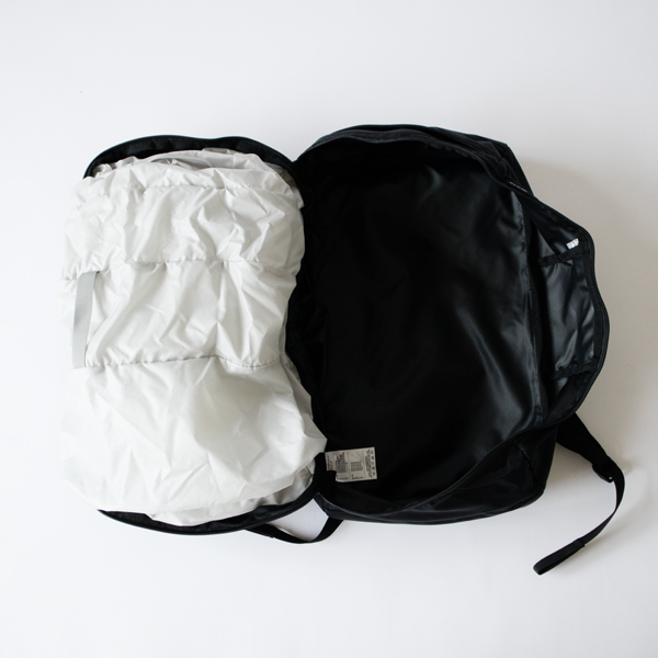 キャリーバッグのように大きく開く収納 キャリーバッグのように大きく開く収納