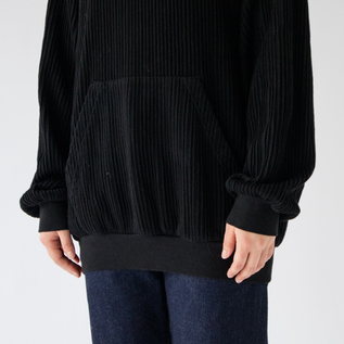 裾、袖口はリブ仕様ですっきり(BLACK) 裾、袖口はリブ仕様ですっきり(BLACK)