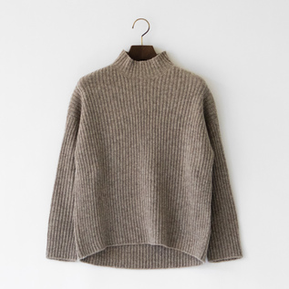 モンゴリアンウール リブタートルネックセーター／FACTORY