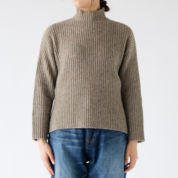 モンゴリアンウール リブタートルネックセーター(GREY) モンゴリアンウール リブタートルネックセーター(GREY)