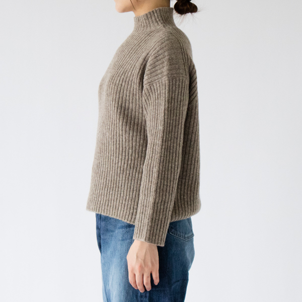 モンゴリアンウール リブタートルネックセーター(GREY) モンゴリアンウール リブタートルネックセーター(GREY)