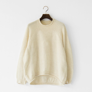 モンゴリアンウール カーブセーター(WHITE) モンゴリアンウール カーブセーター(WHITE)