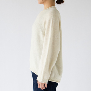 モンゴリアンウール カーブセーター(WHITE) モンゴリアンウール カーブセーター(WHITE)