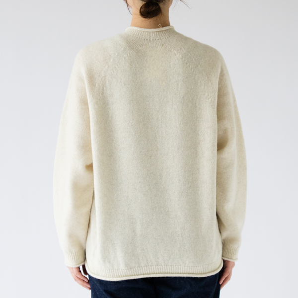 モンゴリアンウール カーブセーター(WHITE)