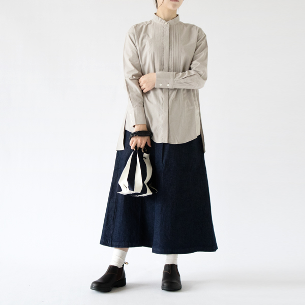 コーディネートのアクセントとして（BLACK、モデル身長162cm）