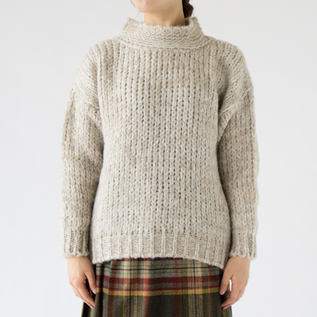 Ecru Chine Beige(モデル身長:162cm) Ecru Chine Beige(モデル身長:162cm)