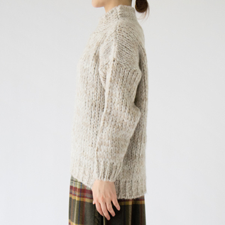 Ecru Chine Beige(モデル身長:162cm) Ecru Chine Beige(モデル身長:162cm)