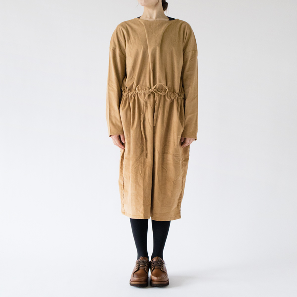 CAMEL（モデル身長：162cm）