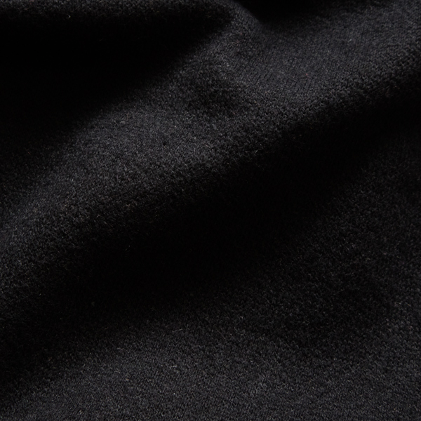 ふっくらとするように編まれた生地(BLACK)