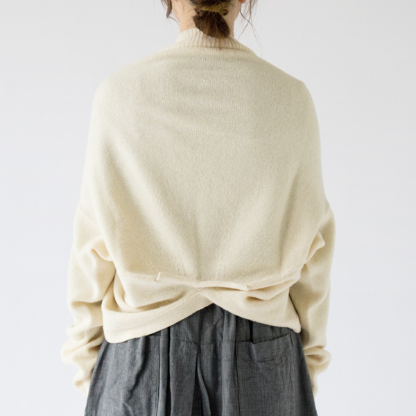 着方2(OFF WHITE)