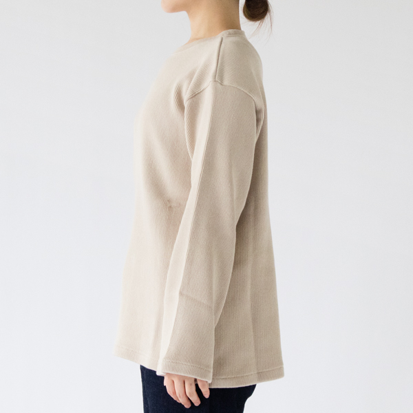 モデル身長：162cm（LIGHT BEIGE）