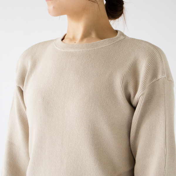 モデル身長：162cm（LIGHT BEIGE）