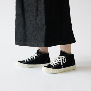 デッキシューズ LO12 BLACK デッキシューズ LO12 BLACK