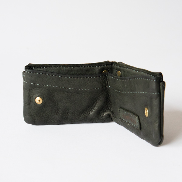 オーバーダイとヴィンテージ加工を施しています(OD-MILITARY)