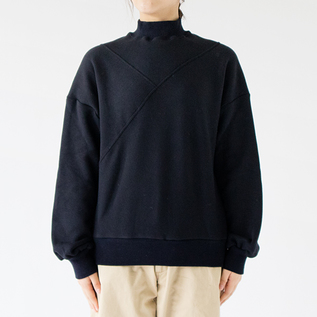 モデル身長162cm・NAVY モデル身長162cm・NAVY