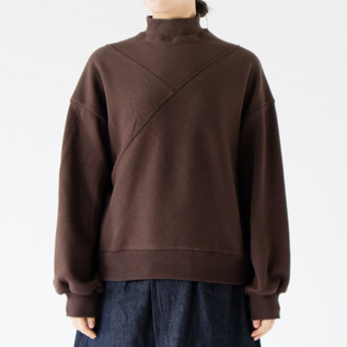 モデル身長162cm・BROWN モデル身長162cm・BROWN