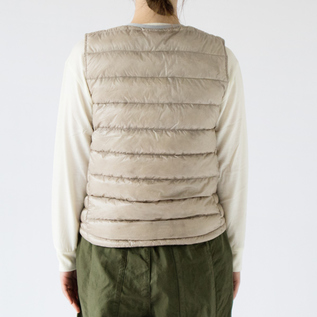 BEIGE-S着用(モデル身長:162cm) BEIGE-S着用(モデル身長:162cm)