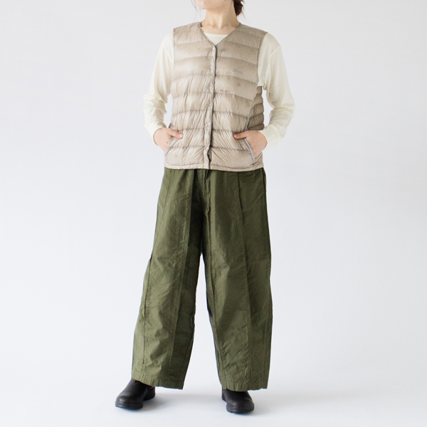 BEIGE-S着用(モデル身長：162cm)