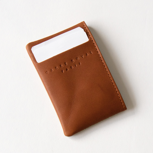 2つのコンパートメント付き(BEIGE)
