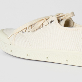 組曲　スプリングコート　オフホワイト WILLSELECTION（ウィルセレクション）の「Wボタンスプリング