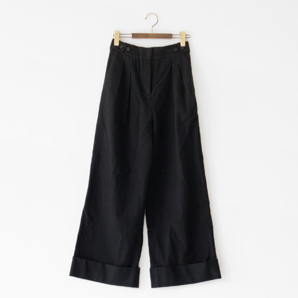 先染めモールスキン ワイドタックパンツ(BLACK) 