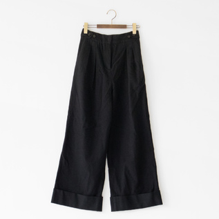 WIDE TUCK PANTS