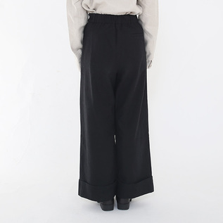 先染めモールスキン ワイドタックパンツ／ZUTTO（ズット）｜愛着を持っ