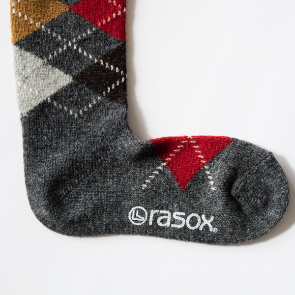 楽な履き心地を実現するL字型(チャコール) 楽な履き心地を実現するL字型(チャコール)