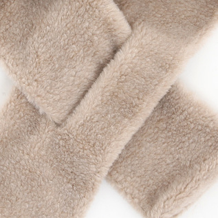 BRENDA ウールボアマフラー(LIGHT BEIGE) BRENDA ウールボアマフラー(LIGHT BEIGE)