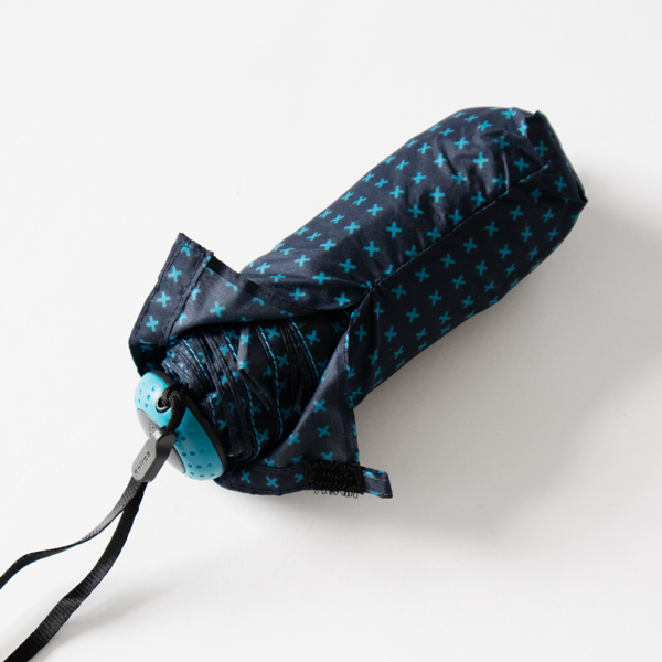 本体とお揃いの生地で作られたソフトケース 本体とお揃いの生地で作られたソフトケース