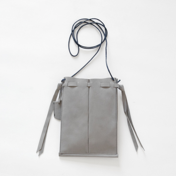 【別注】MIES メディスンポシェット