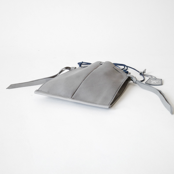 【別注】MIES メディスンポシェット