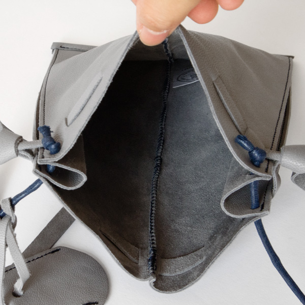 【別注】MIES メディスンポシェット